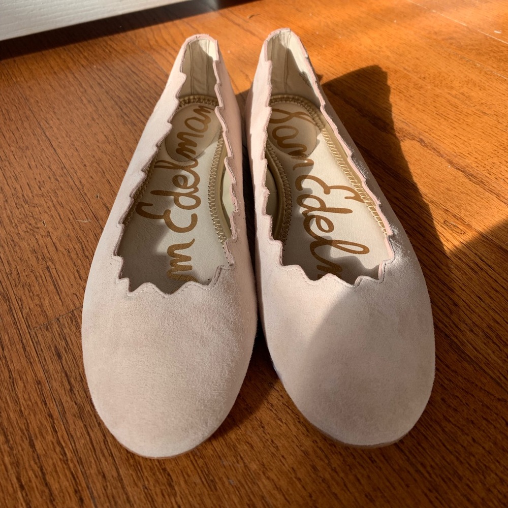 Like new suede blush flats